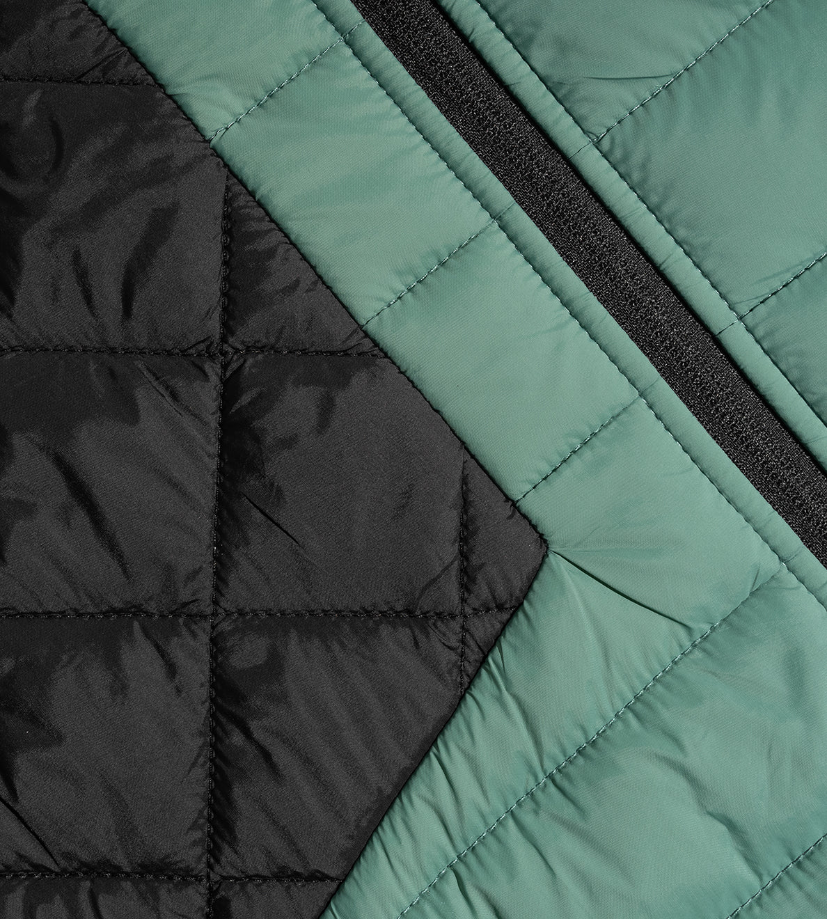 CADDY CLOUD JACKET - BLACK / SAGE - Image 4
