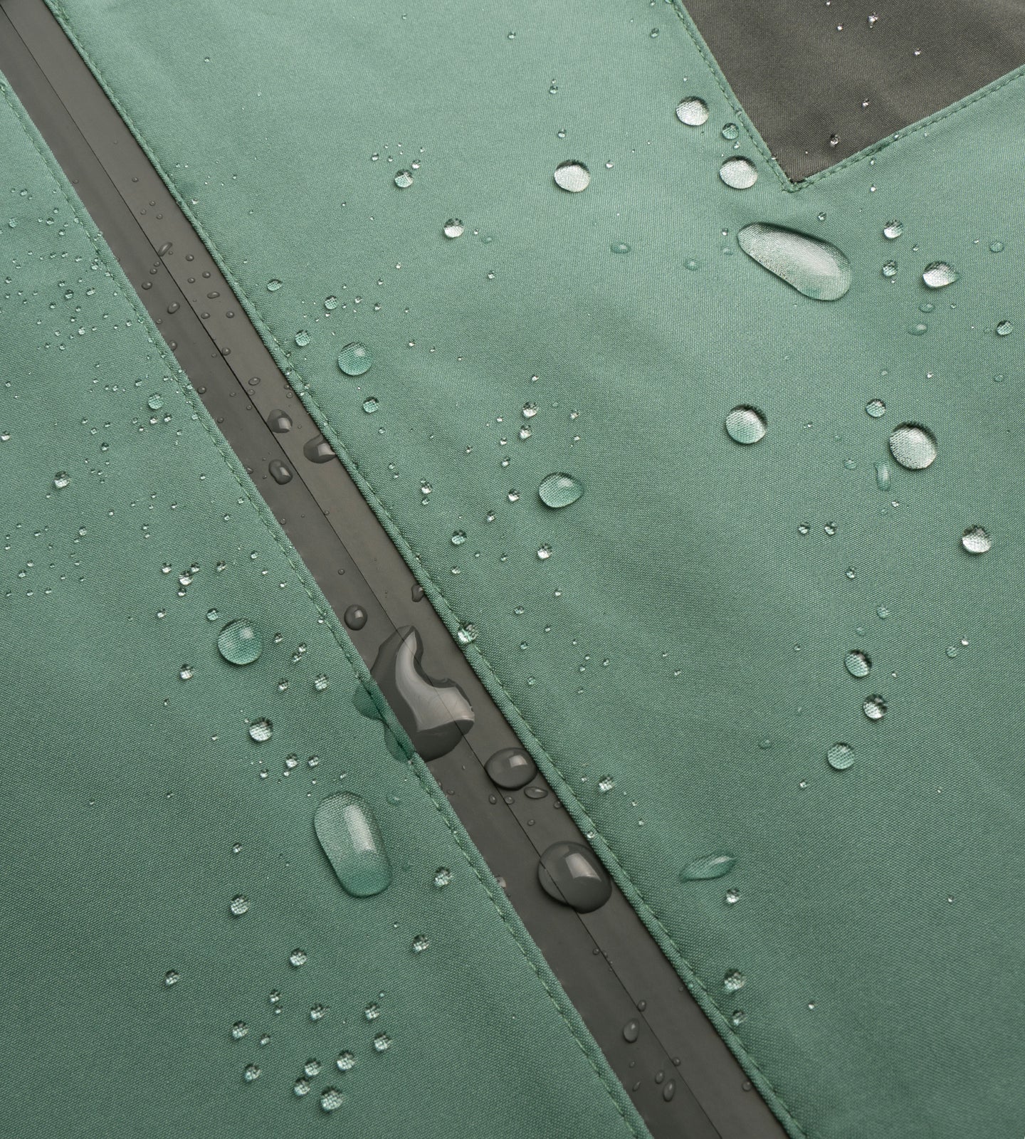 RAIN CADDY JACKET - SAGE - Image 4