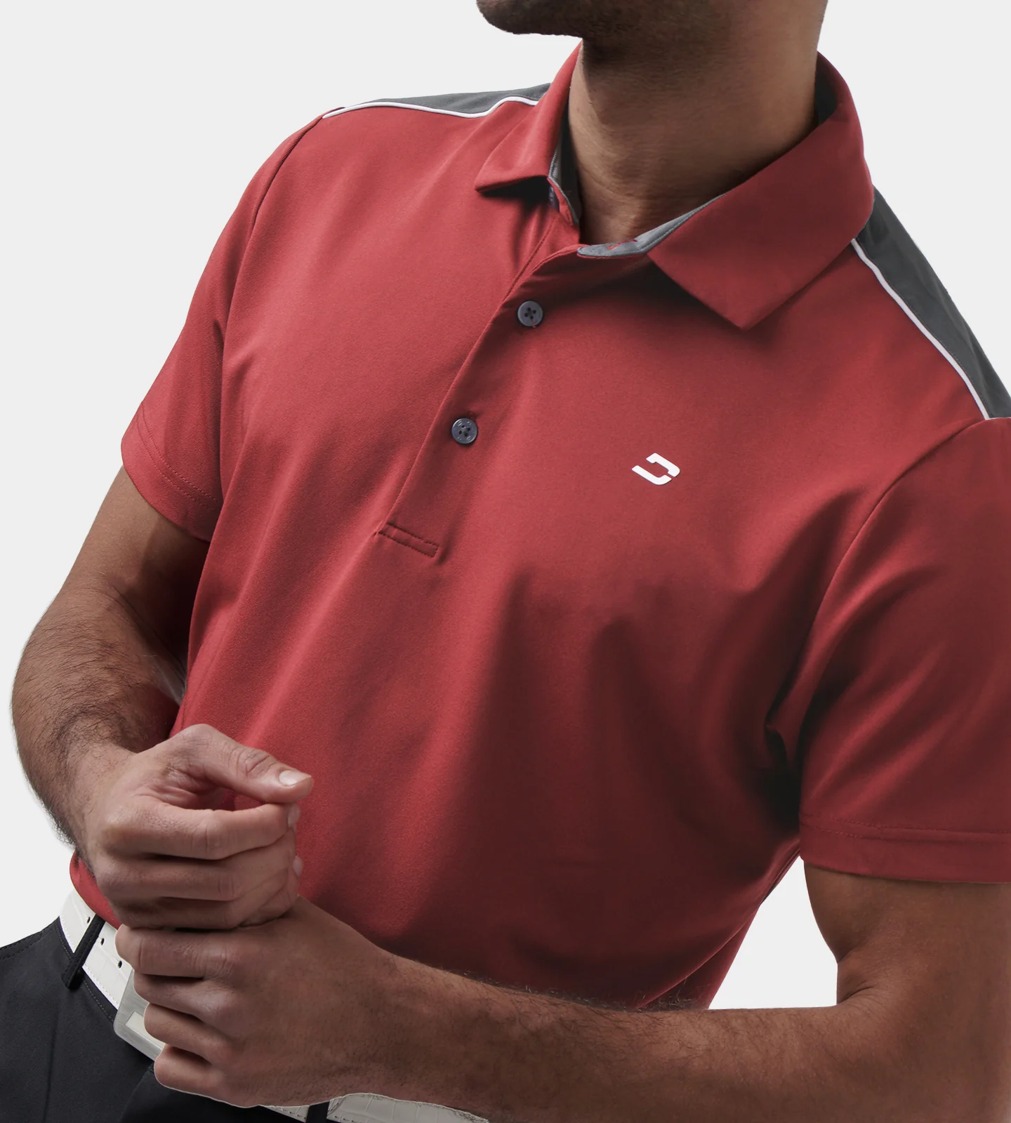 TECH DROP POLO - BURGUNDY - Image 4