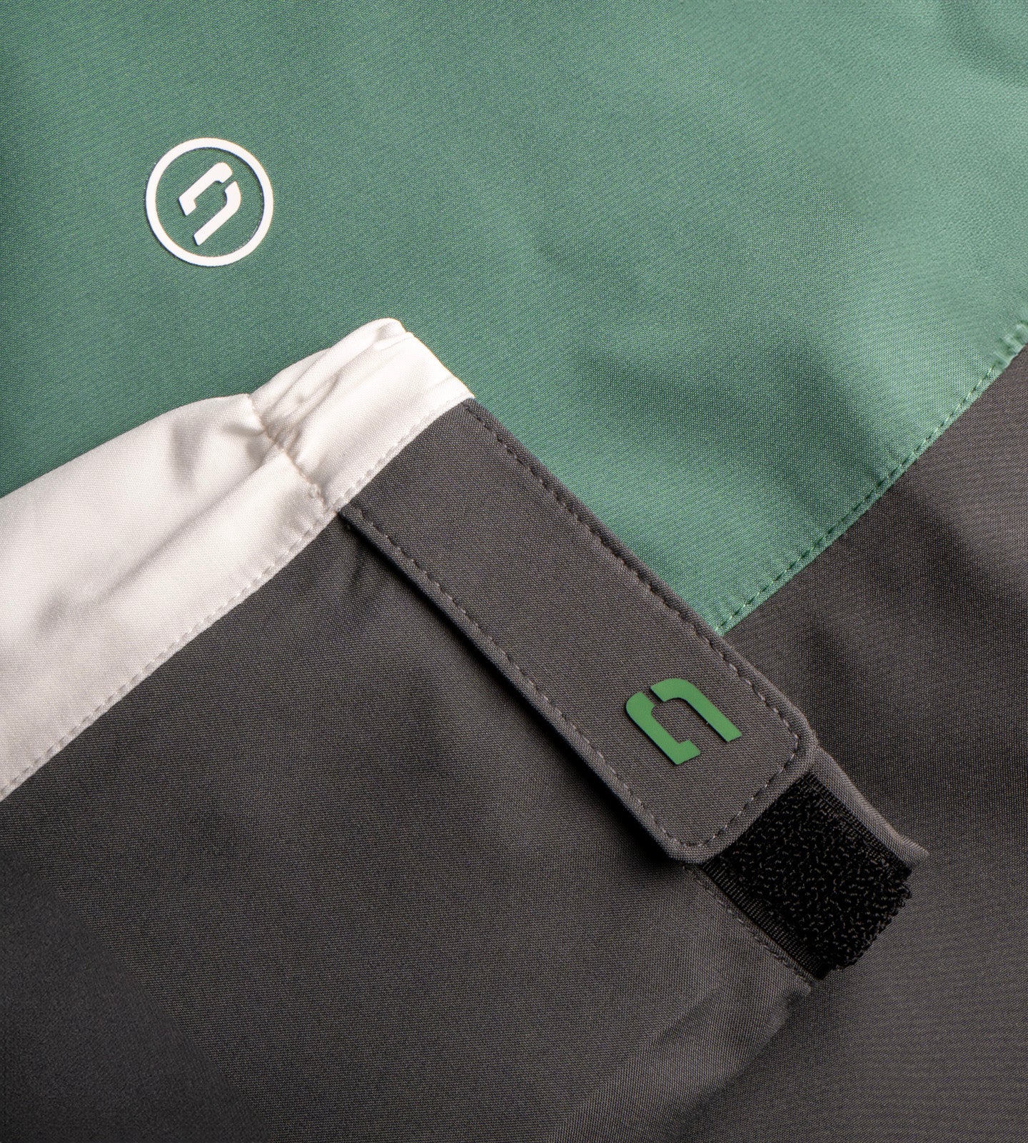 VORENT RAIN JACKET - SAGE - Image 7